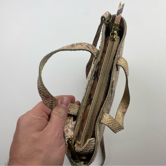 Madewell Snakeskin Zip-Top Transport Leather Crossbody - Picture 10 of 10